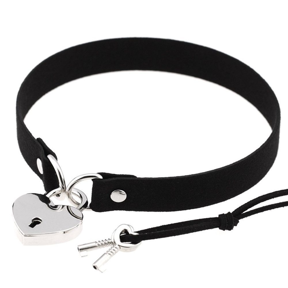 Choker with Heart Locket comes with Key - Picture 2 of 4